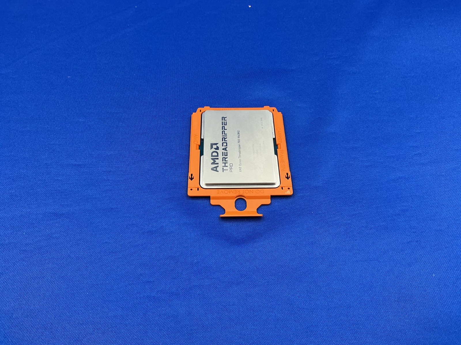 AMD Ryzen Threadripper Pro 9965WX 24-Core 5.4GHz sTR5 CPU 100-000000724 UNLOCK