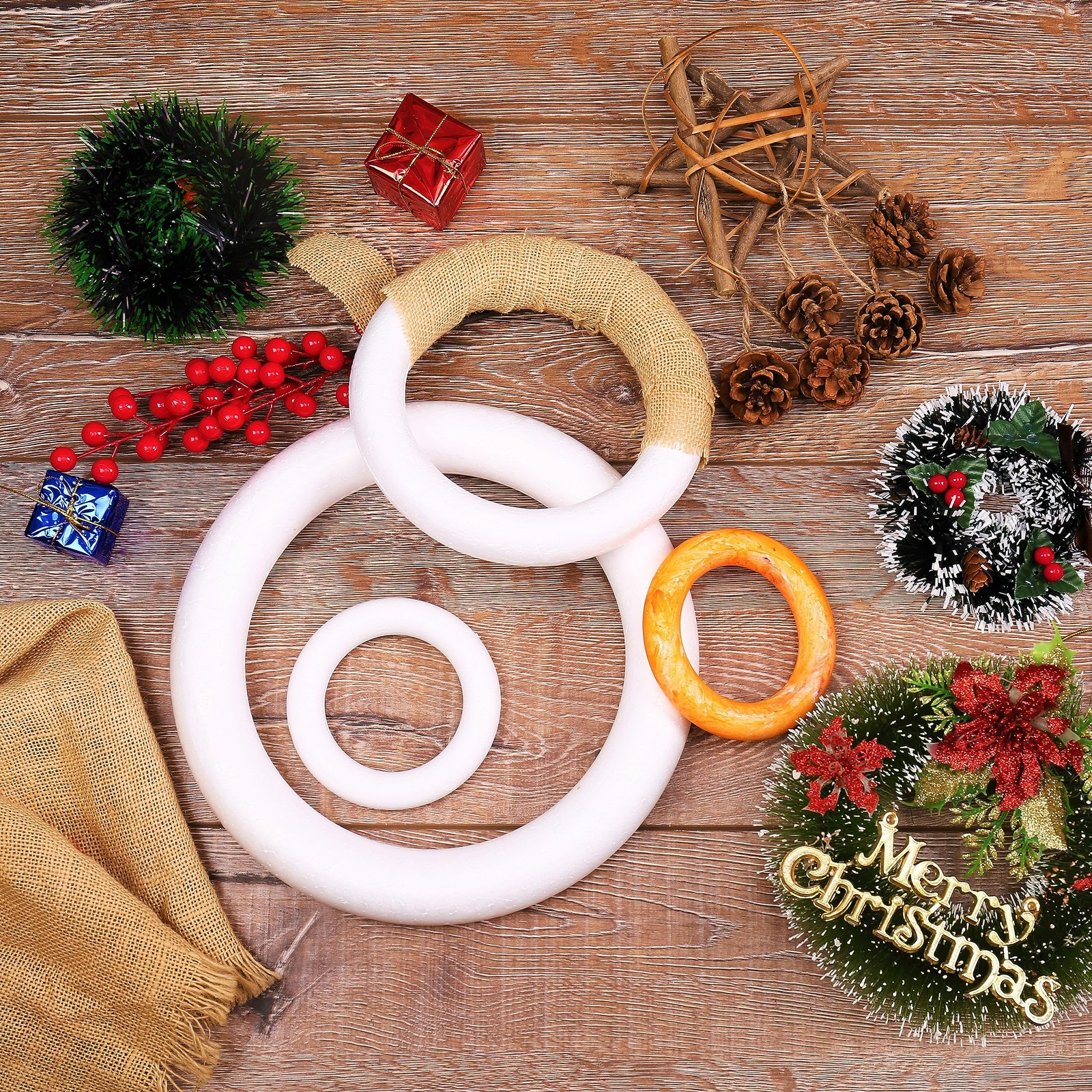 FFchuanhe 14 Pack Foam Wreath Form, Rings for Crafts, 2 Sizes White