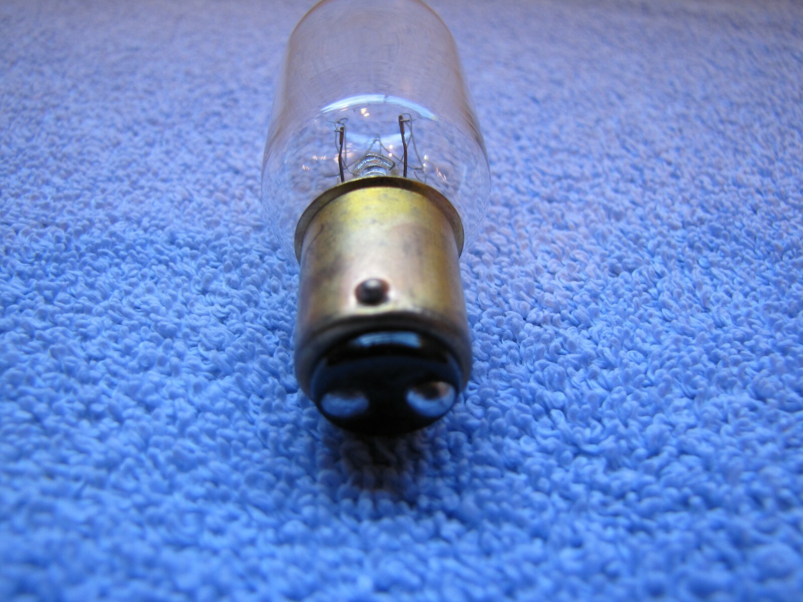 25T8DC-130V  Light Bulb, 2500 Hour, 25 watts, Bayonet Base, 130 volt, Clear, T8