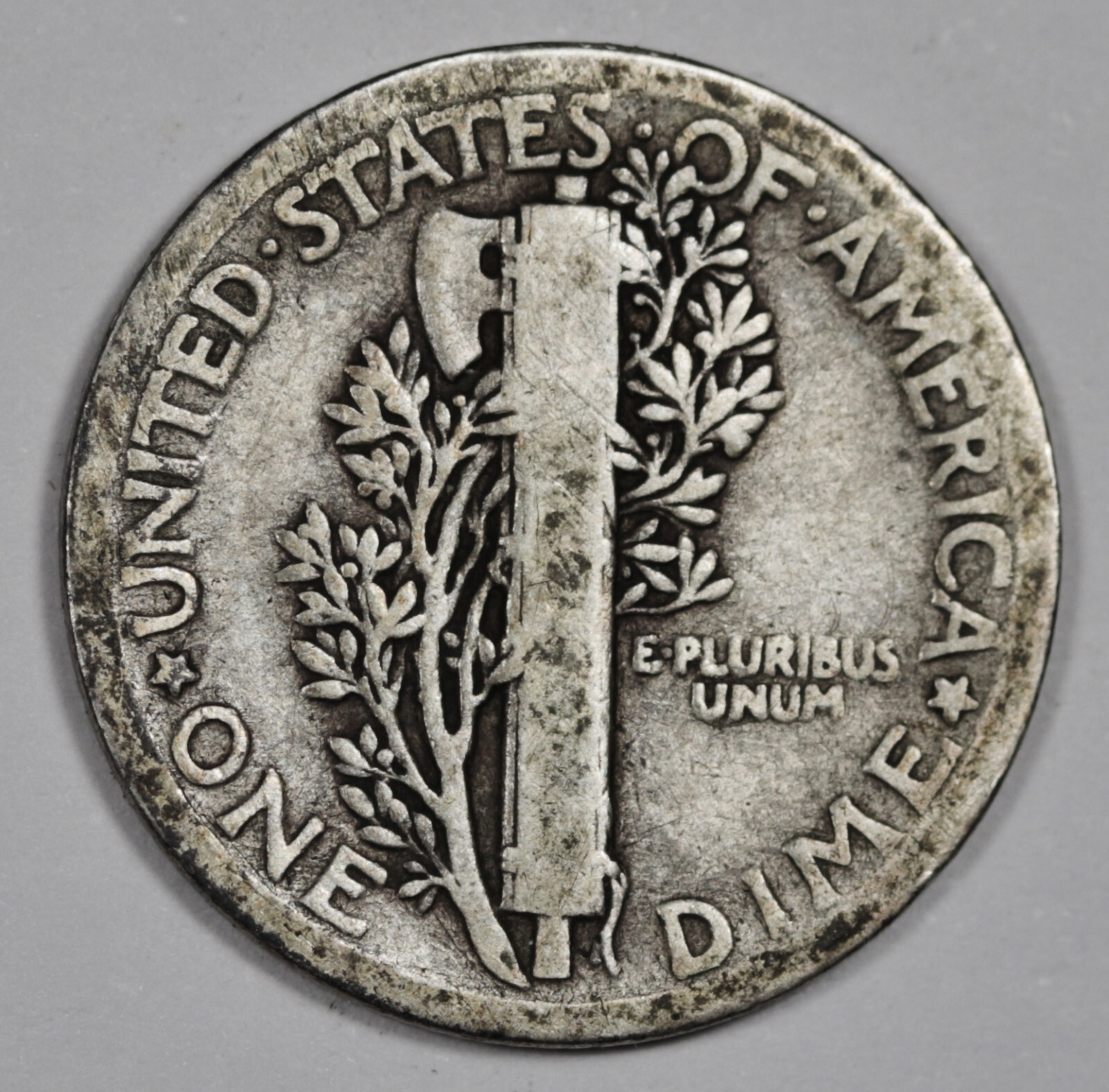 1921 Mercury Head Dime. VG. 203847