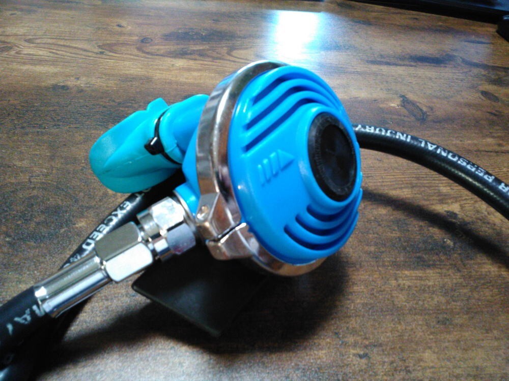 Rare Vintage SCUBA Regulator  SEA TREK / BL