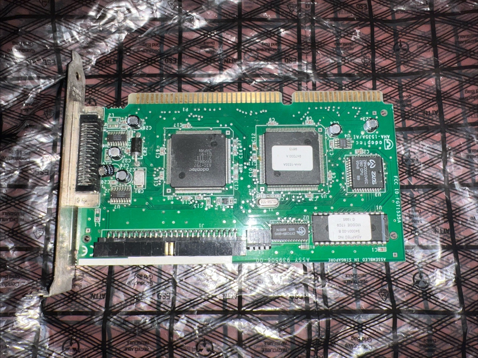 ADAPTEC AHA-1535A ISA SCSI CONTROLLER ADAPTER See Descript