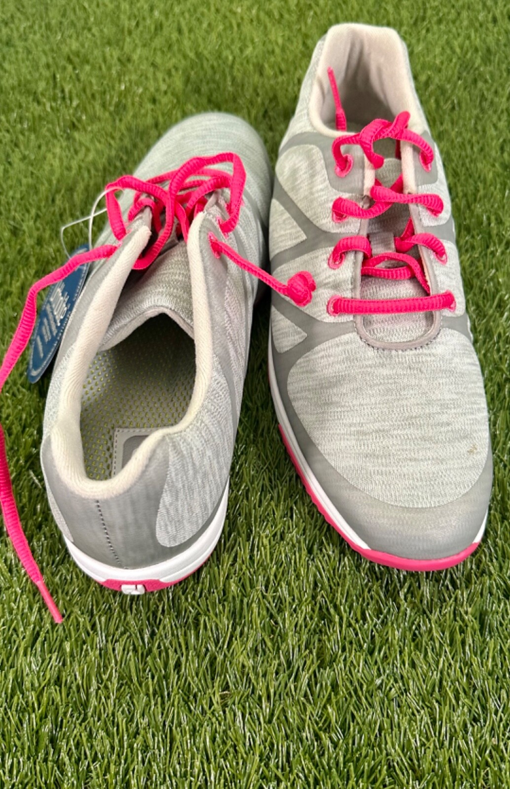New in Box Footjoy Women's Leisure Golf shoe, White/Pink, #92903