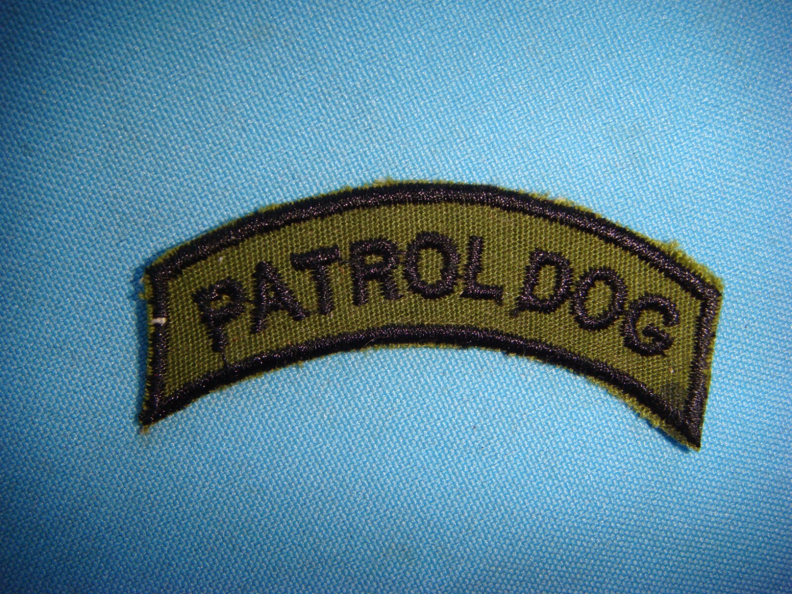 VIETNAM WAR SUBDUED TAB PATCH, US PATROL DOG
