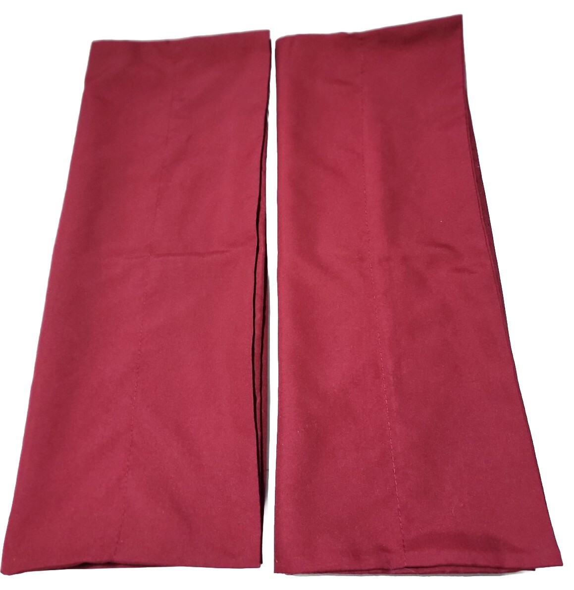 2 Dark Red Pillowcases Stan/ Queen 20 X 30, 100%polyester