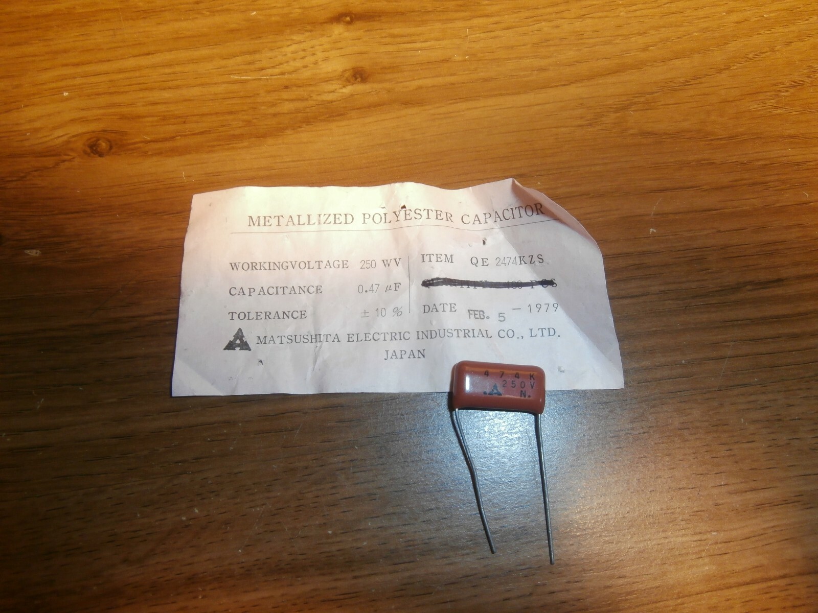LOT/5 METALLIZED POLYESTER 0.47 UF 250 VOLT CAPACITOR 10%,NOS