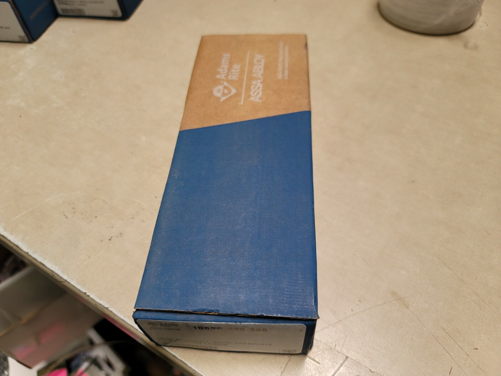 Assa Abloy 1852S-425-335 1852S DeadBolt Bevel Faceplate 1-1/2 Backset LH/RHR