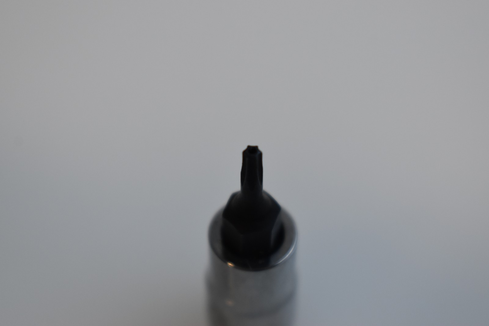 Blue Point Tools BLPT148TP T8 TORX Tamper Proof bit Socket Driver 1/4" Drive