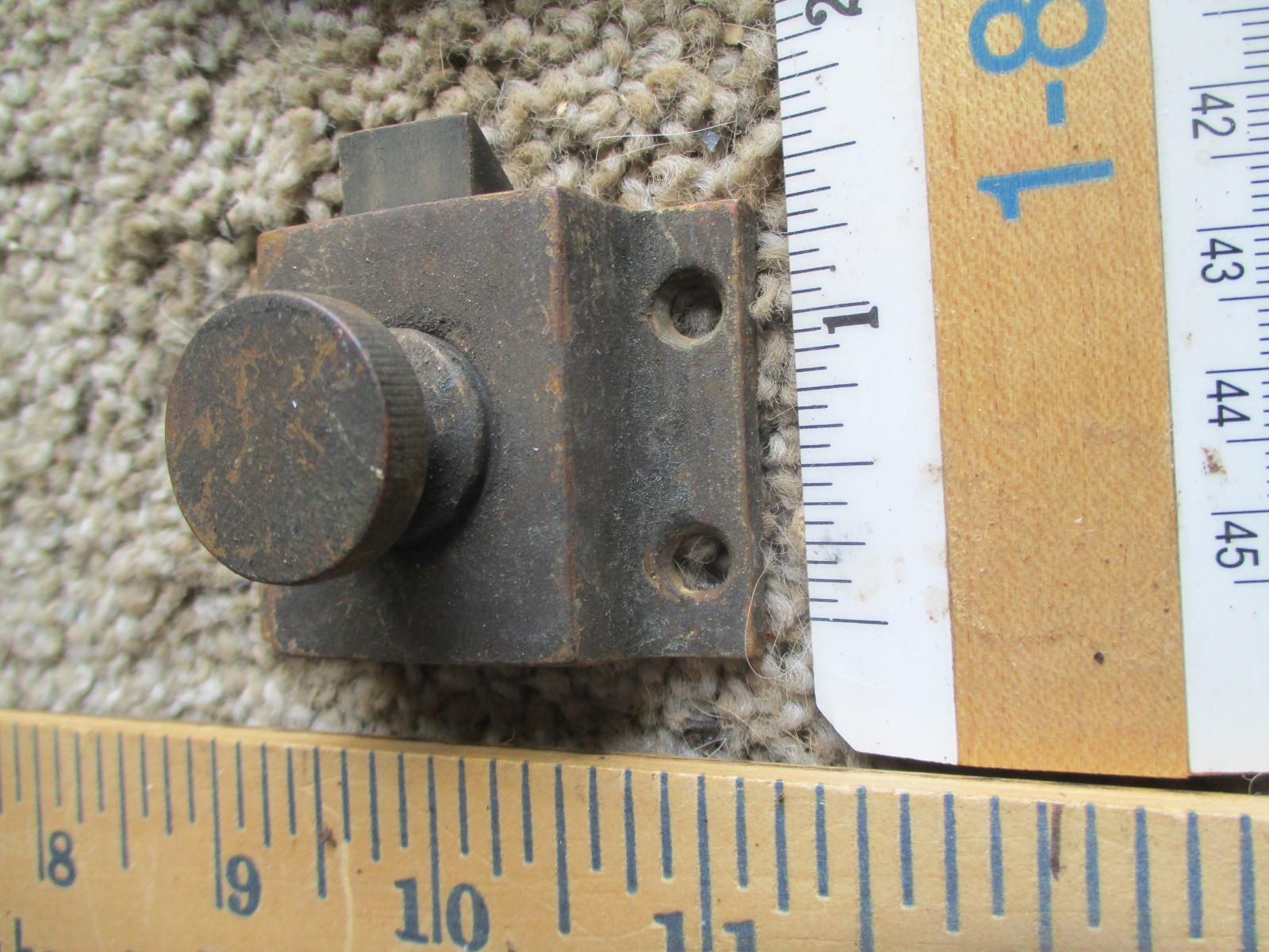 Antique brass bronze heavy duty cabinet spring latch, no catch