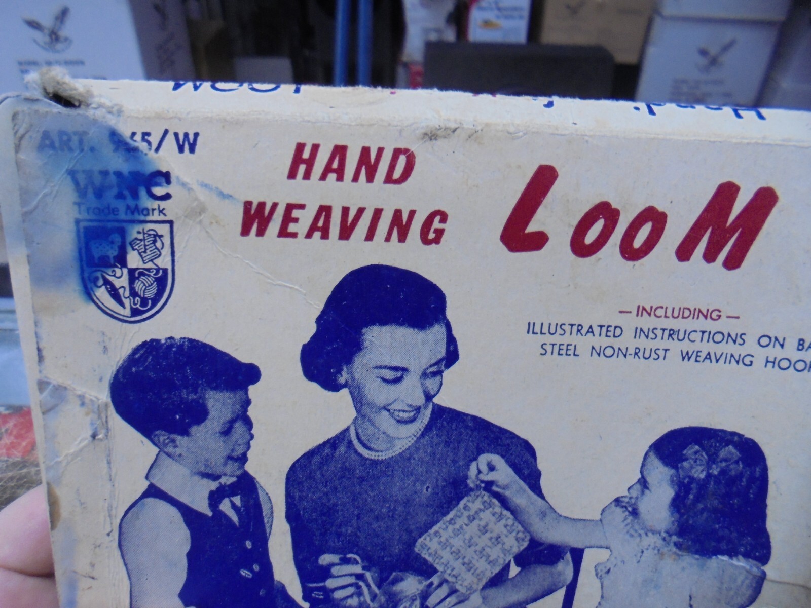 VINTAGE WNC HAND WEAVING LOOM