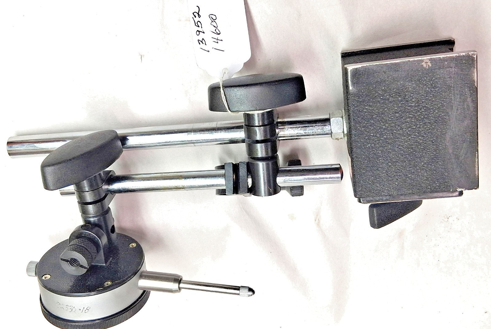 Machinists 0 - 1" Dial Indicator with Speedway Magnetic Indicator Stand