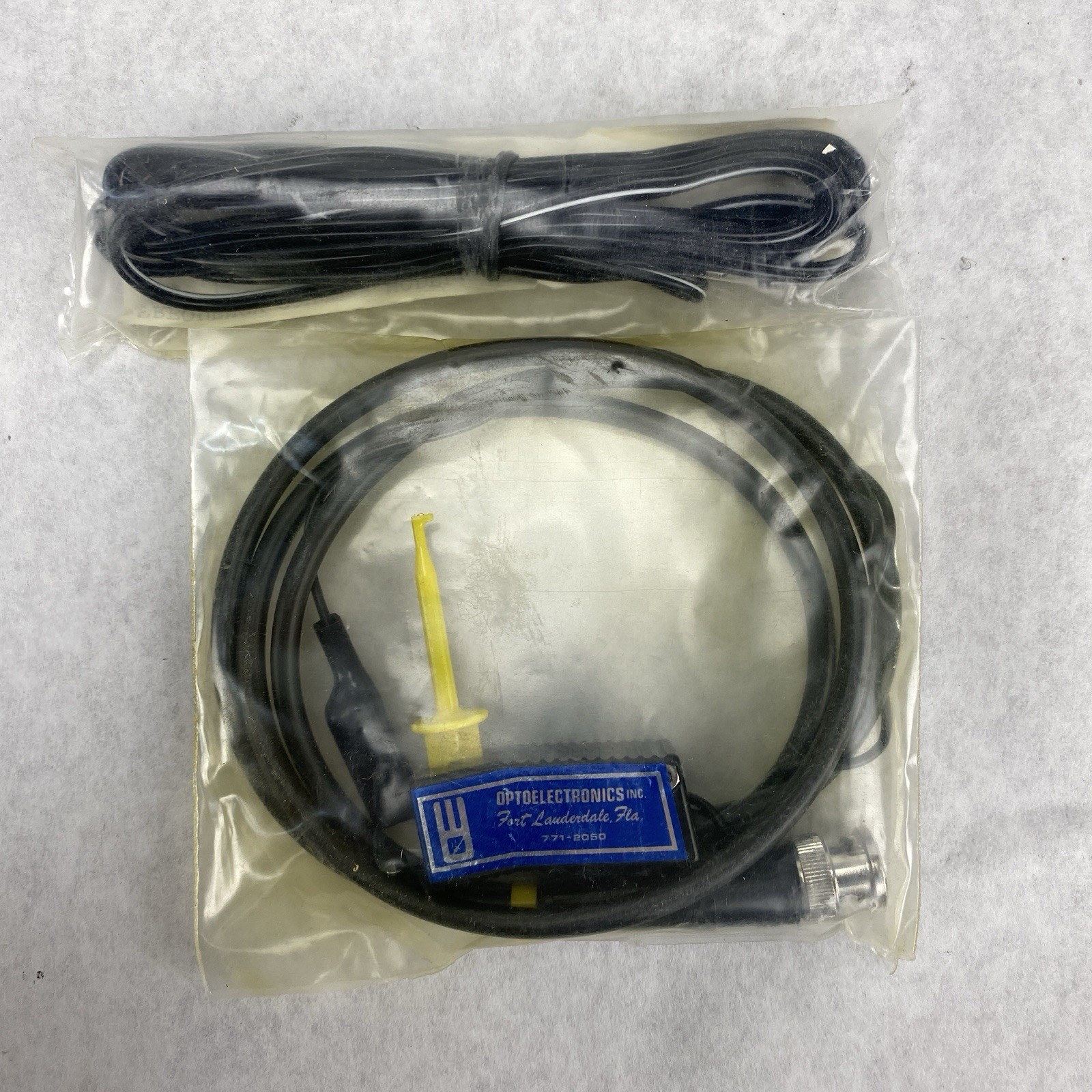 Optoelectronics Frequency Counter Model 7010A - 600 MHz Untested