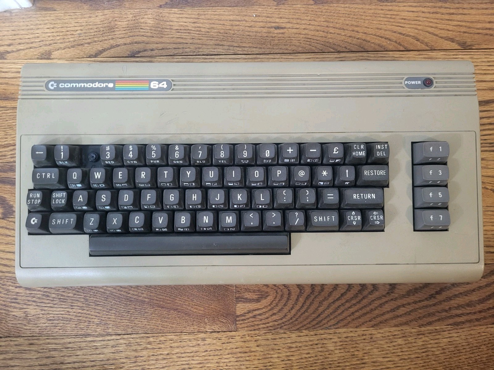 Commodore 64 Model C64 Breadbin Vintage Computer - READ Missing Key