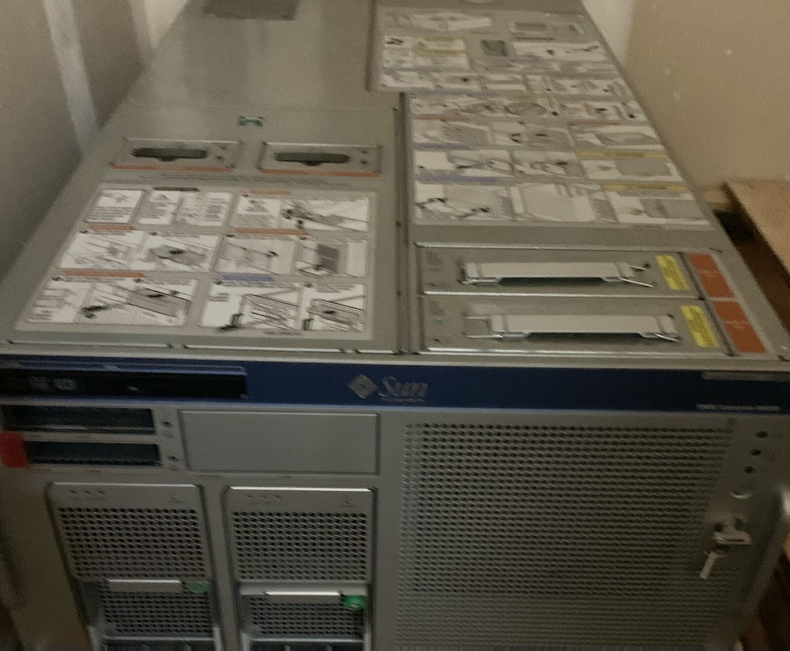 Sun Micro System M4000 Base Enterprise Server