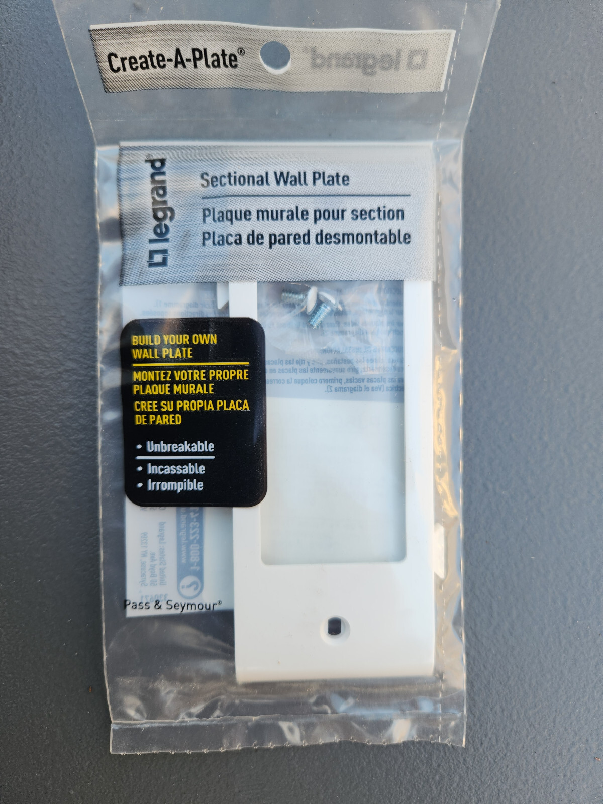 10 Legrand® Pass & Seymour PJSC26-WCC10 White Decorator Nylon Center Sectional