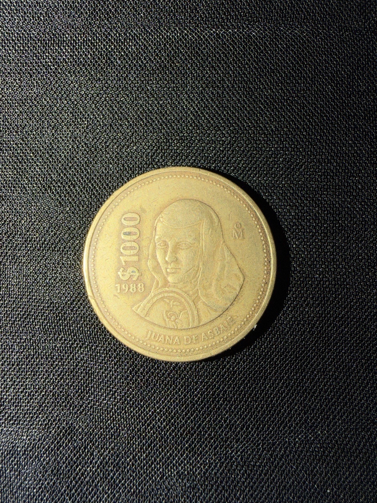 1988 and 1989 Mexico 1000 Pesos Juana de Asbaje Lot of 2 Coins