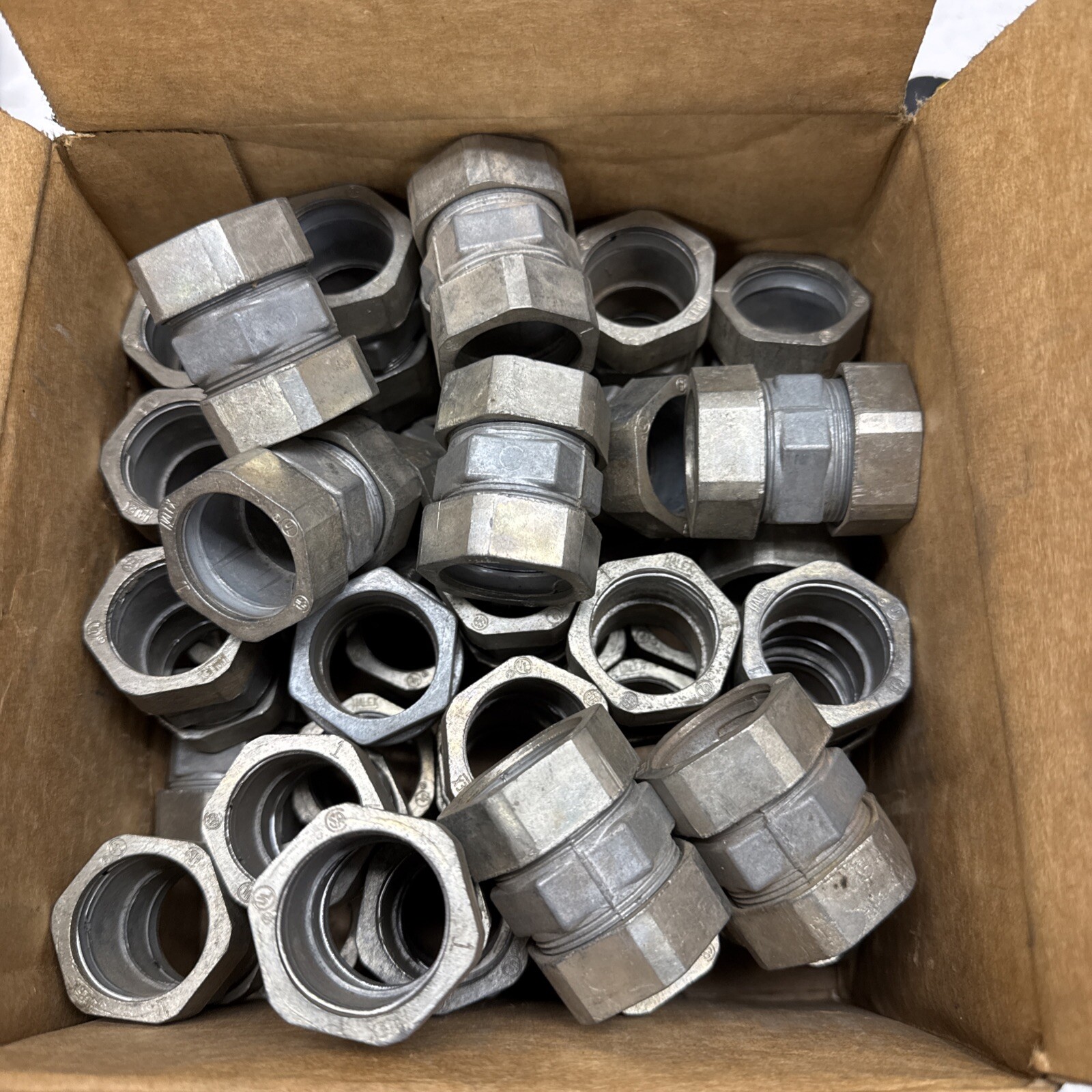 (BOX OF 48) 1” HALEX DC COUPLINGS NEW