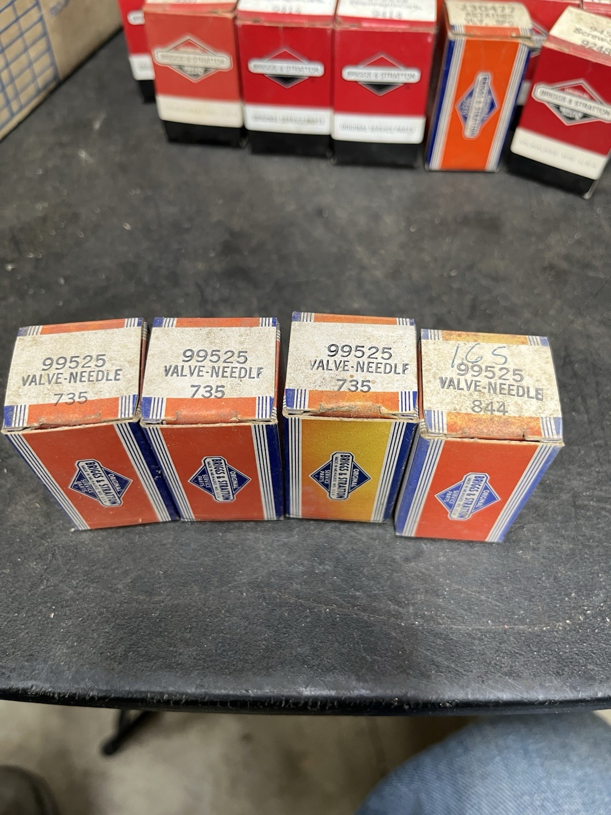 (Lot of 4) New Briggs & Stratton 99525 OEM Needle Valve NOS [