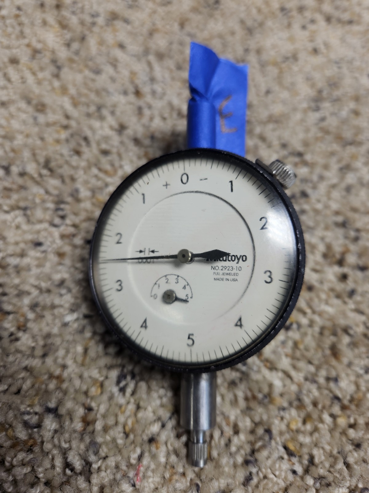 Mitutoyo 2923-10 dial indicator