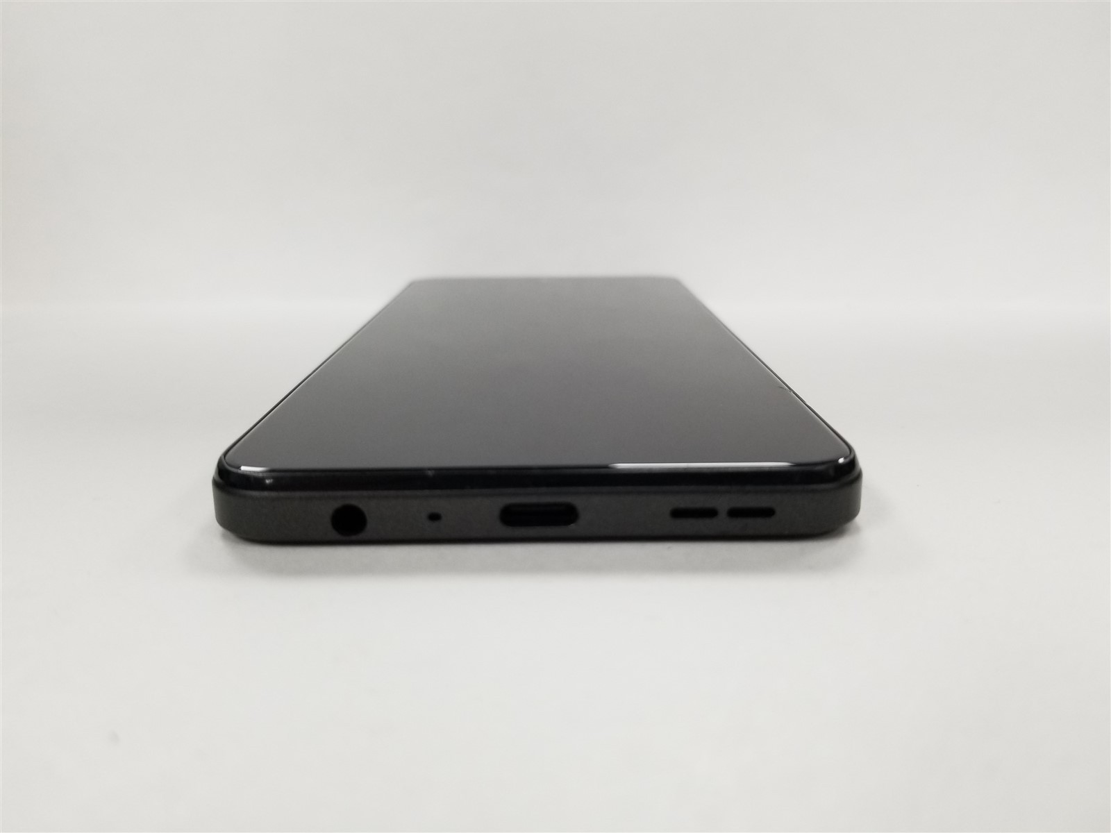 HMD Vibe 64GB Black N159V (TracFone) Fully Functional DF8301