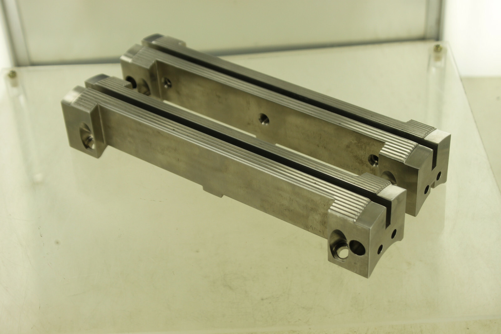 GREENER CORP. GC-1706 H32 & GC-1707 H32 CAVANNA 9.449" CRIMPERS 0.32" HORIZONTAL