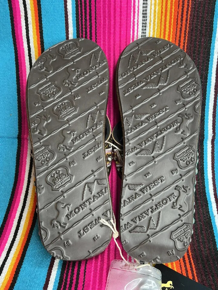 MONTANA WEST ~ BLING ~ CONCHO ~ FLIP FLOPS