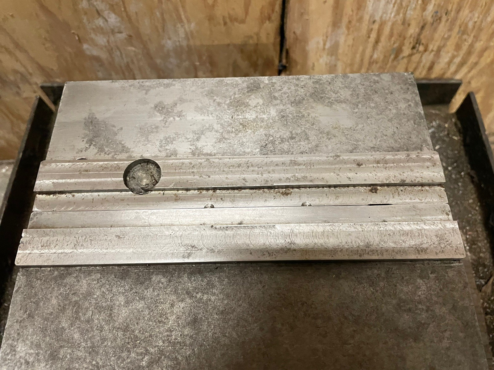 KURT 8" VISE D80
