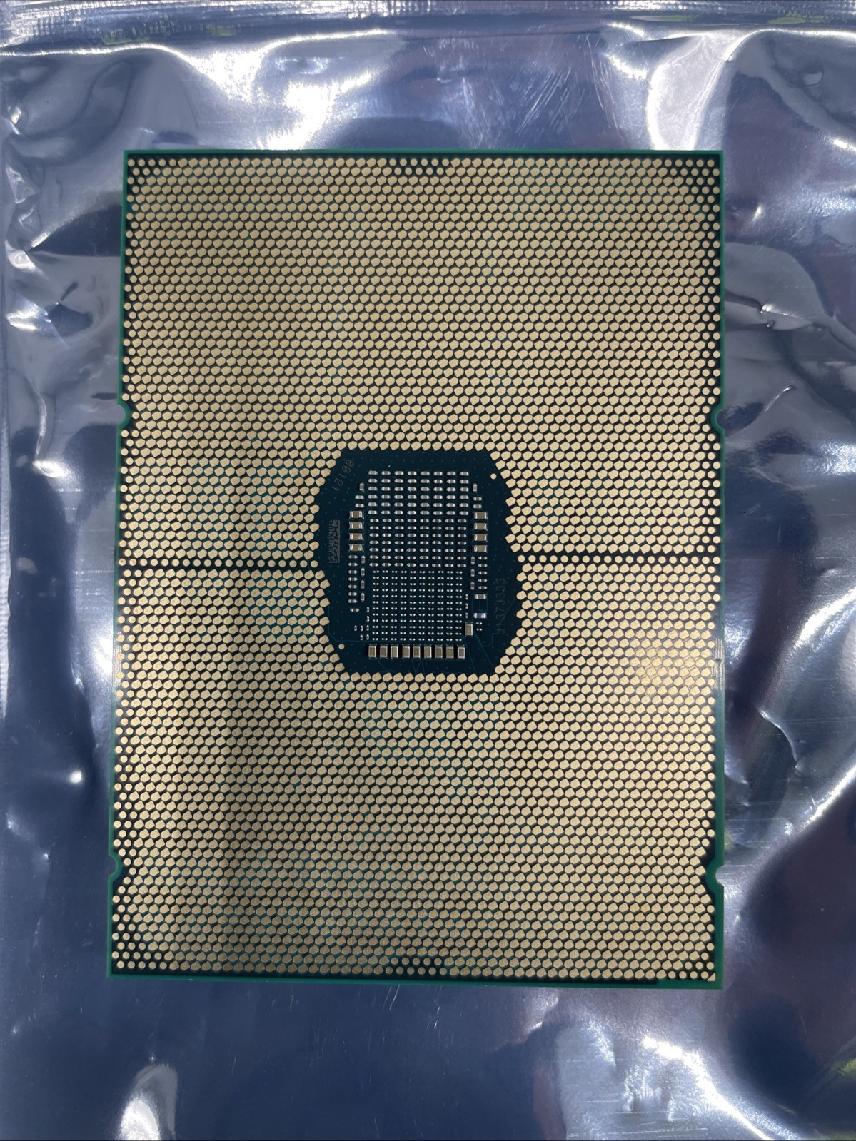 Intel Xeon Silver 4309Y 2.80GHz Processor 8-Core Socket FCLGA4189 SRKXS