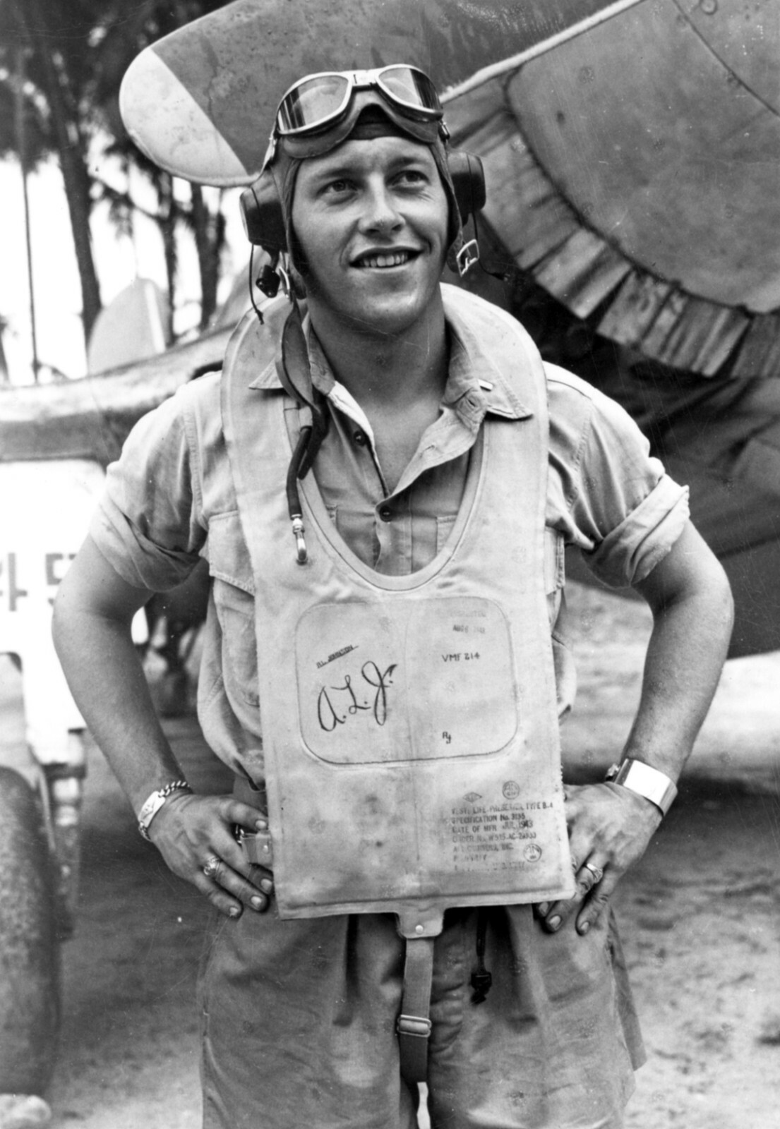WW2 WWII  Photo F4U Corsair Black Sheep VMF-214 Pilot  World War Two / 5468