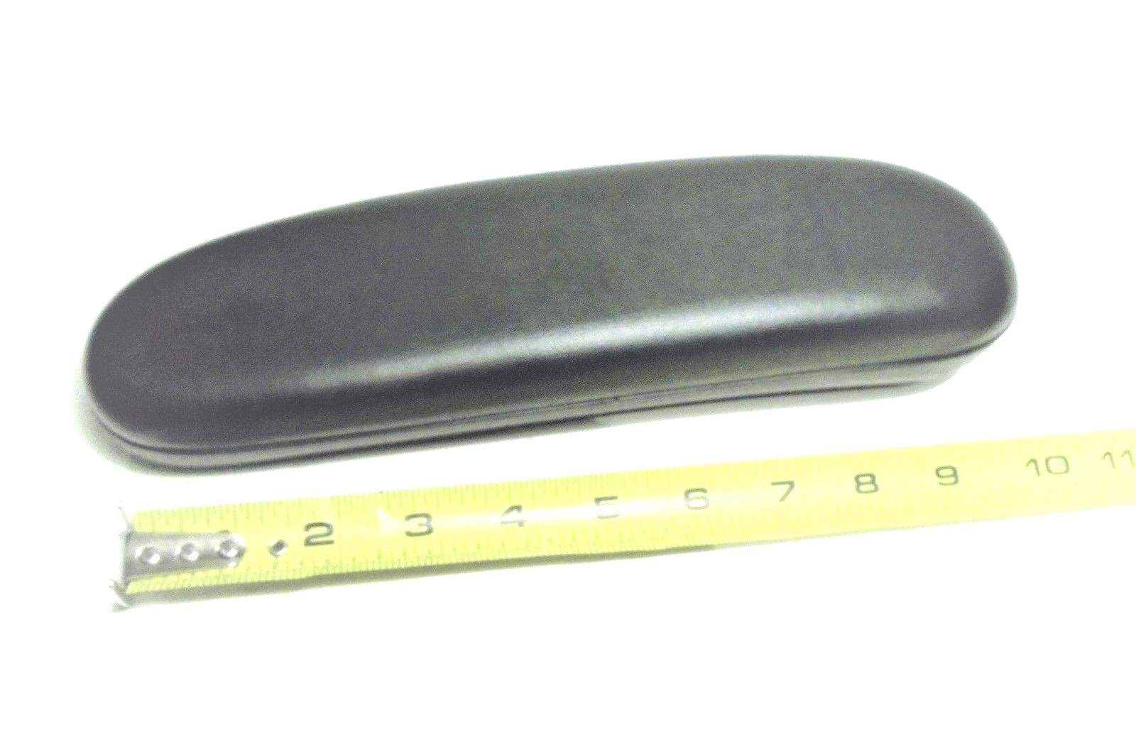 Armrest Pad, Polyurethane, Curved, Black Base, 10" Desk Length, Black