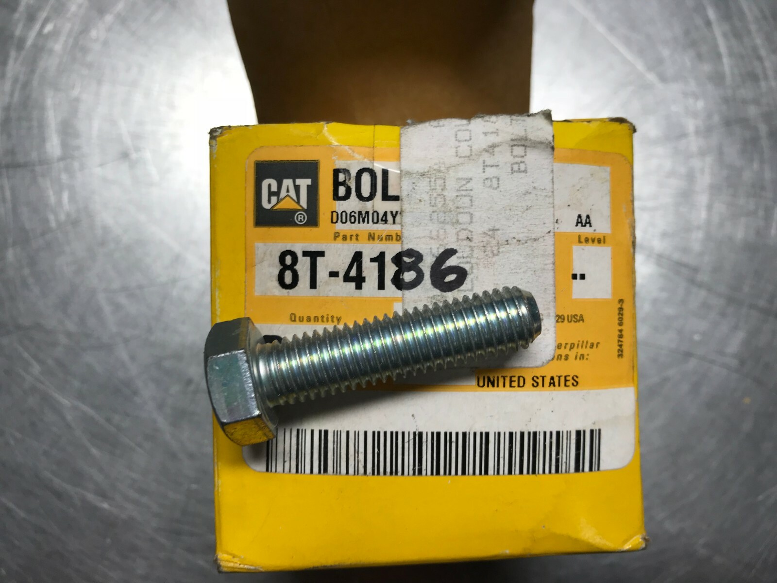 8T4186  GENUINE CAT  BOLT  QTY of 2   Caterpillar  8T-4186