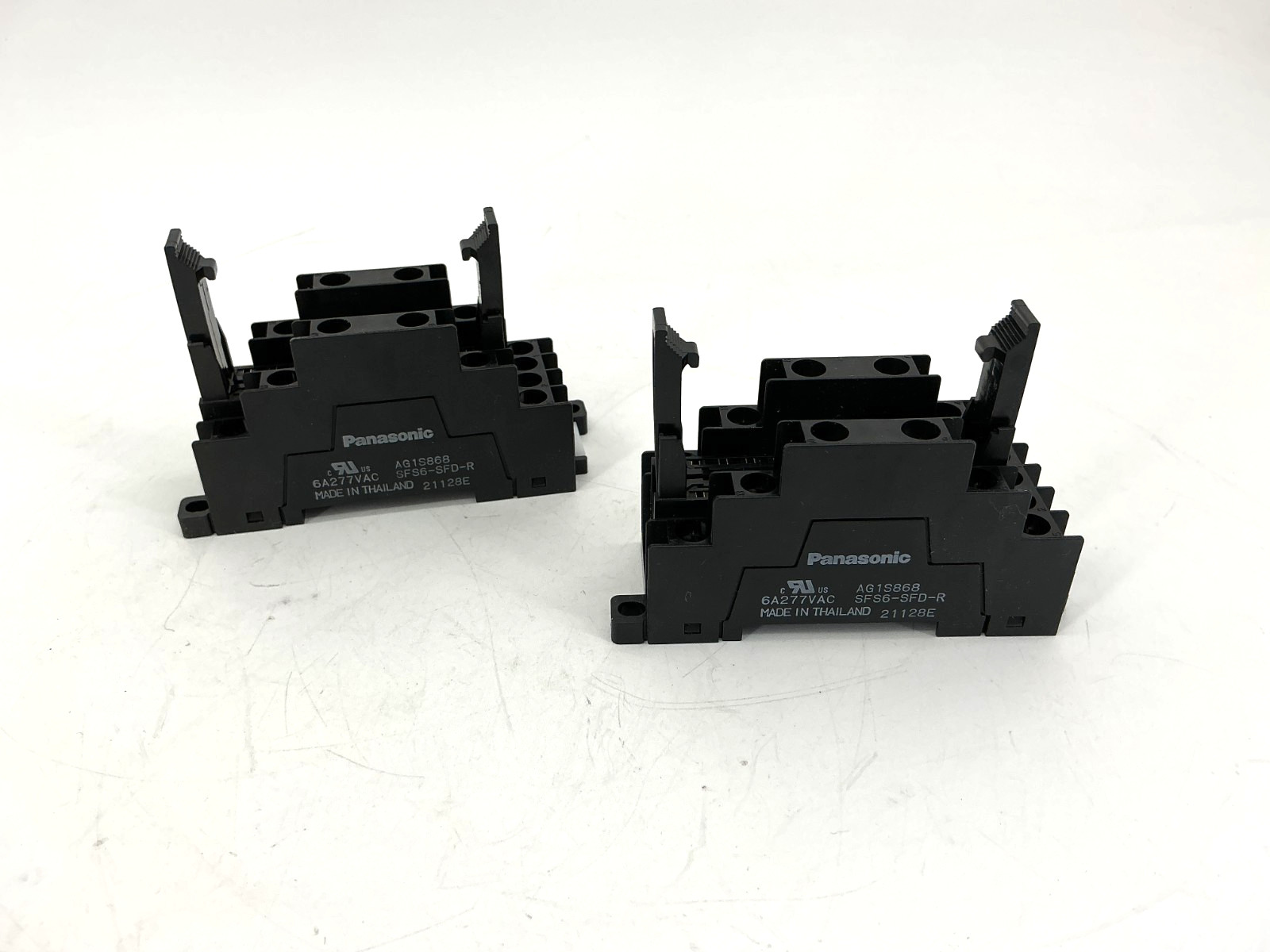 Lot of 2 New Panasonic SFS6-SFD-R Relay Socket DIN Rail 14-Position AG1S868