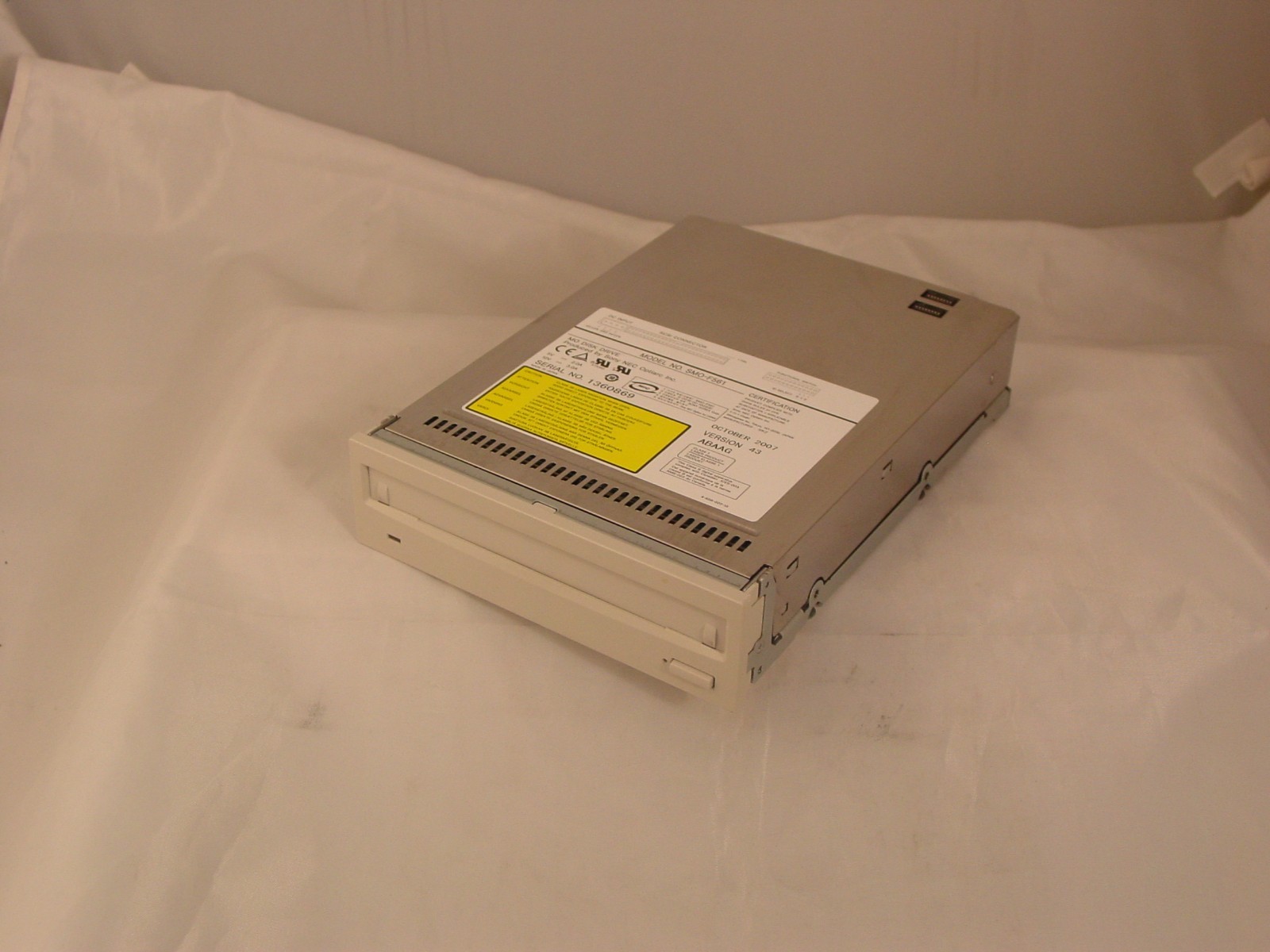 Plasmon MOD910i Internal SCSI MO Drive 9.1GB MOD910