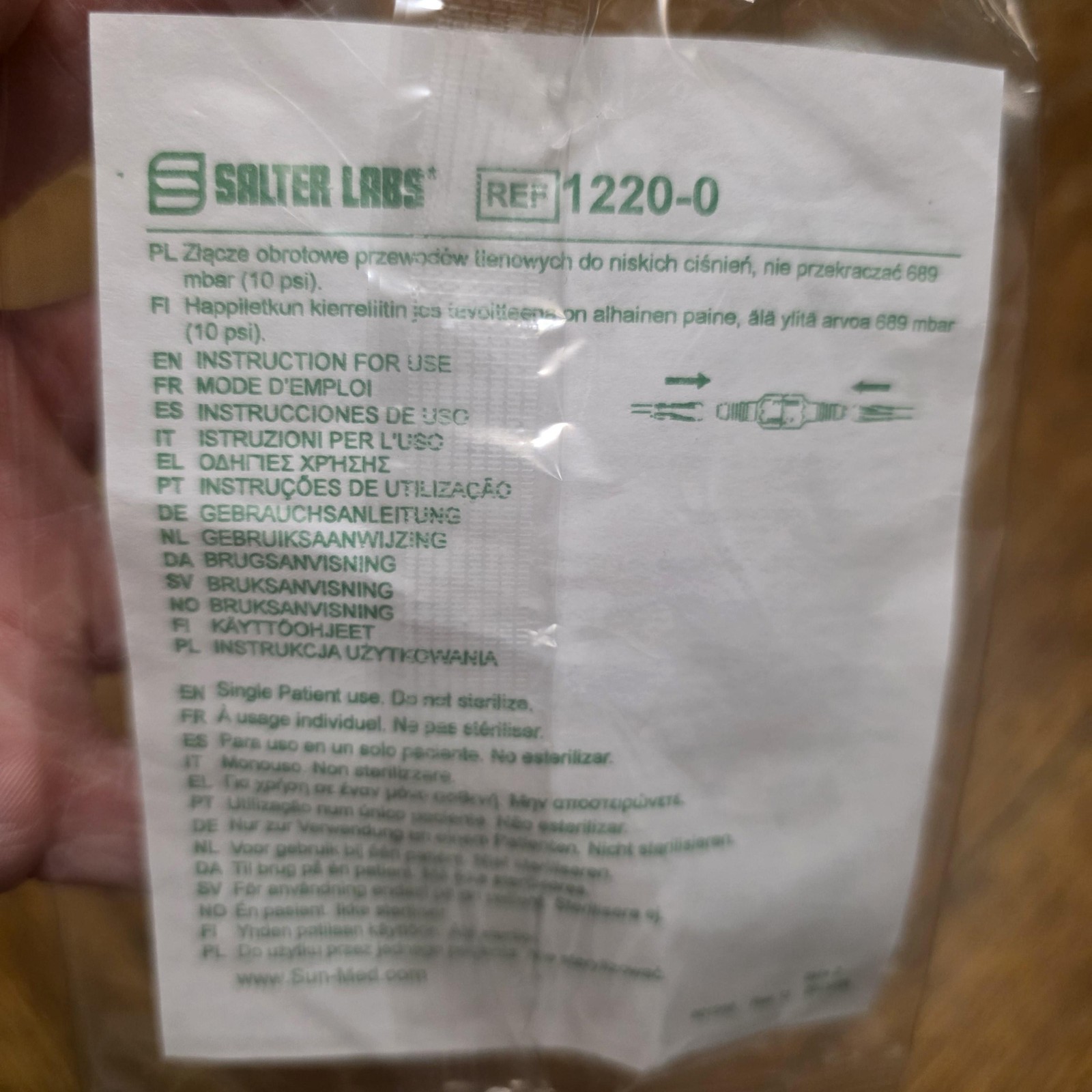 Salter Labs Oxygen Tubing Swivel Connector White Disposable 1220-0 Single Use