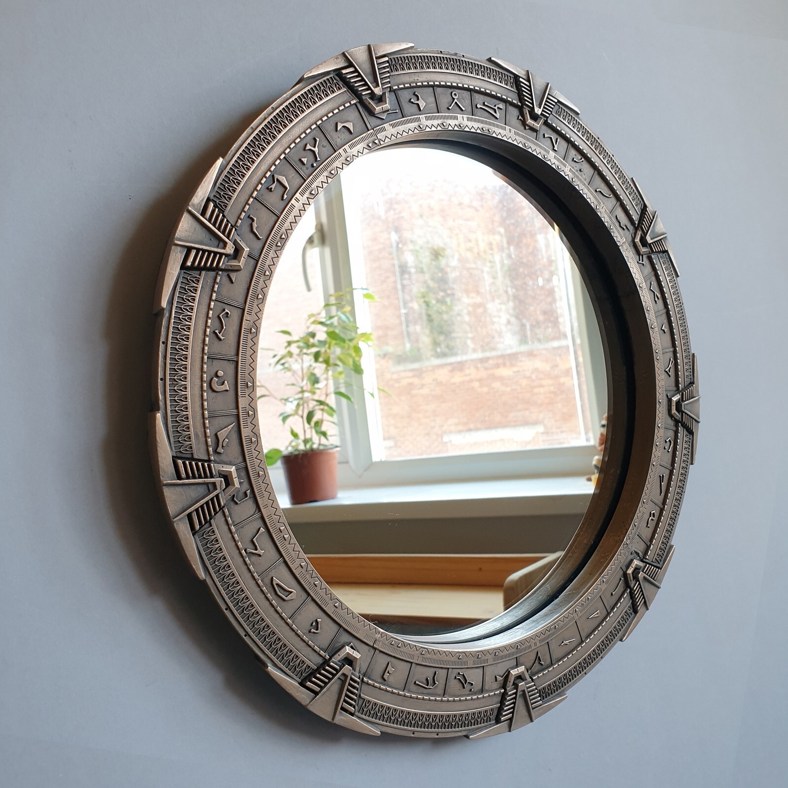 Stargate SG1 Gate Mirror 30cm Sculpture Collector Art Prop Replica Statue   B-C