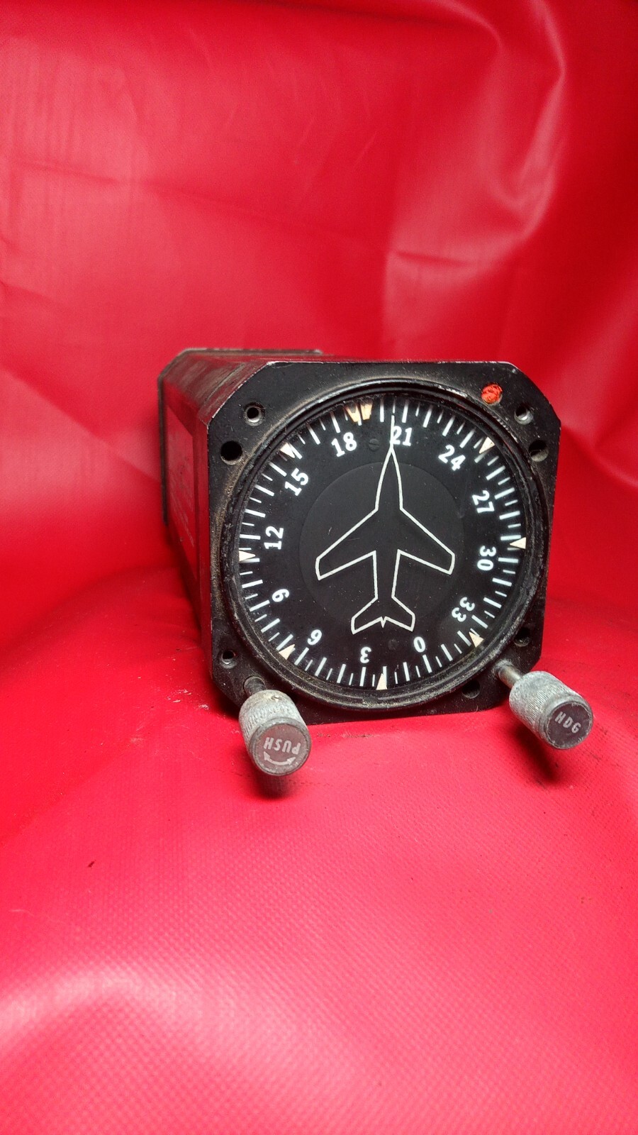 AIM directional gyro indicator w autopilot
