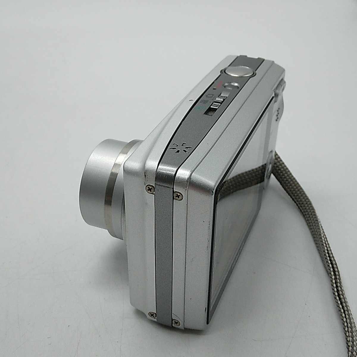 Traveler DC-8500 8MP Silver Compact Digital Camera w/Case, Boxed, Tested/Working