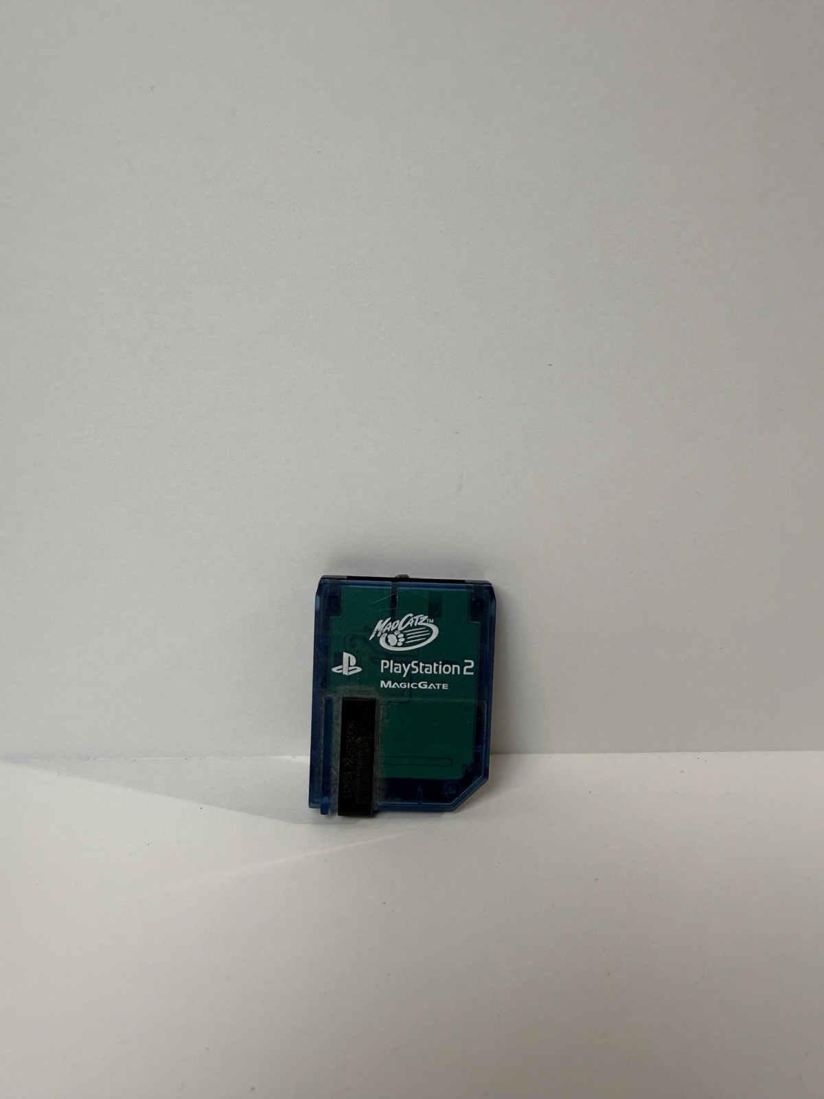GameCube And PlayStation 2 Memory Card Bundle.
