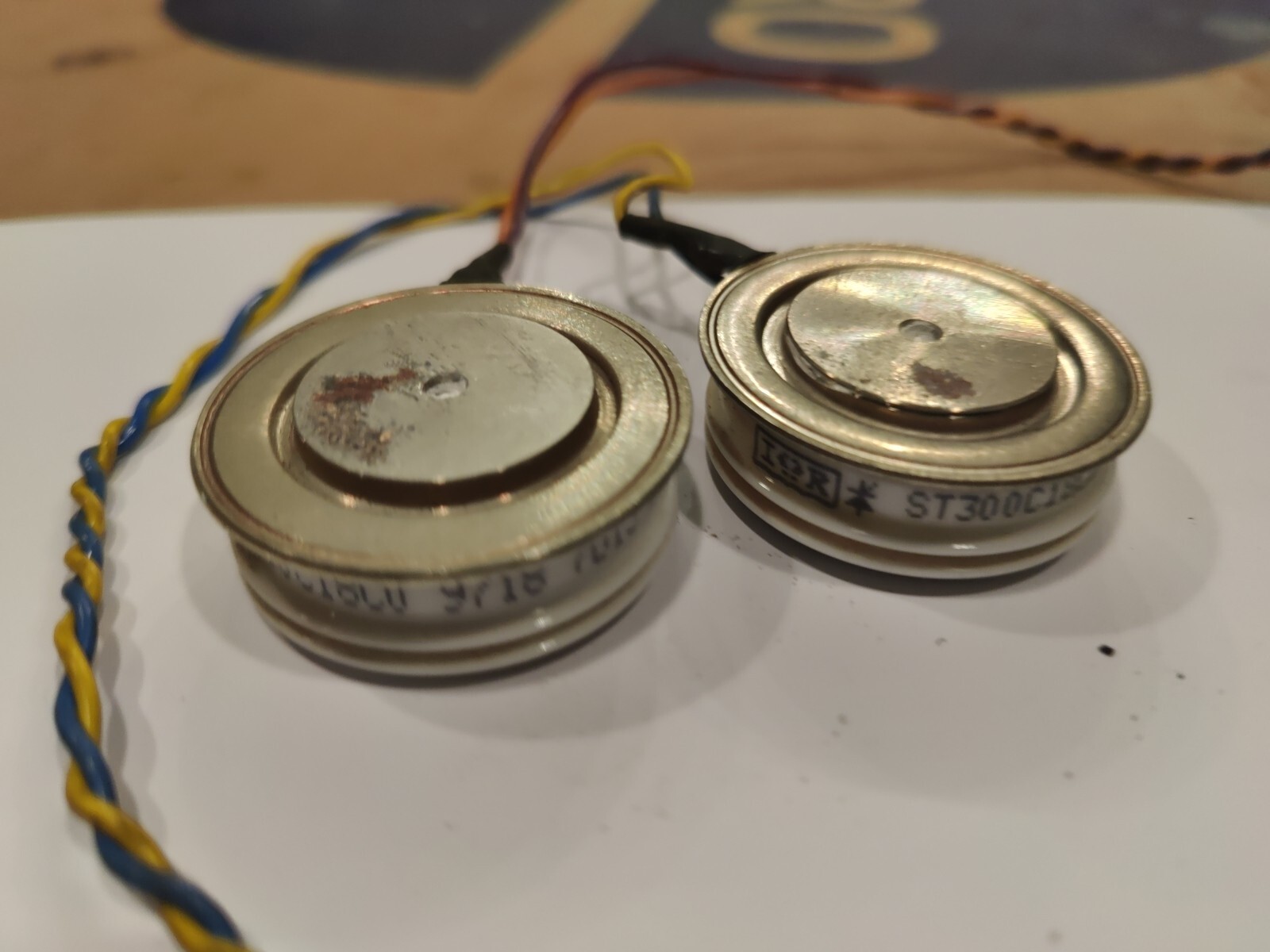 International Rectifier ST300C18C0 Thyristor Hockey Puk Diode w/Leads USED 2 Pc