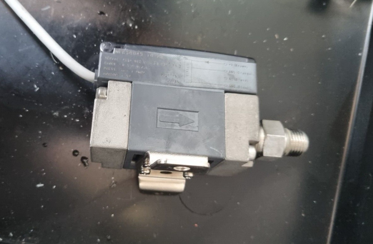 CKD WFK3004S-10-A2 FLOW SENSOR (R3S14.2)