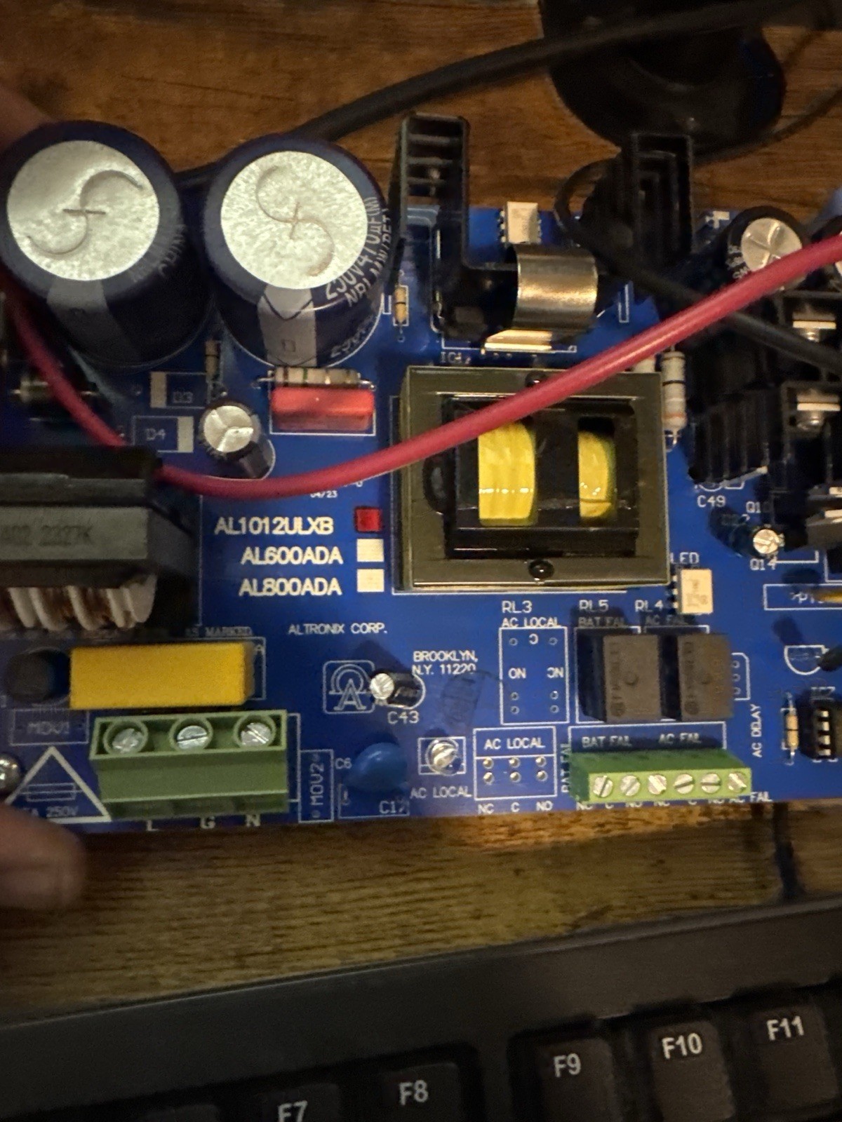 Altronix AL1012ULXB