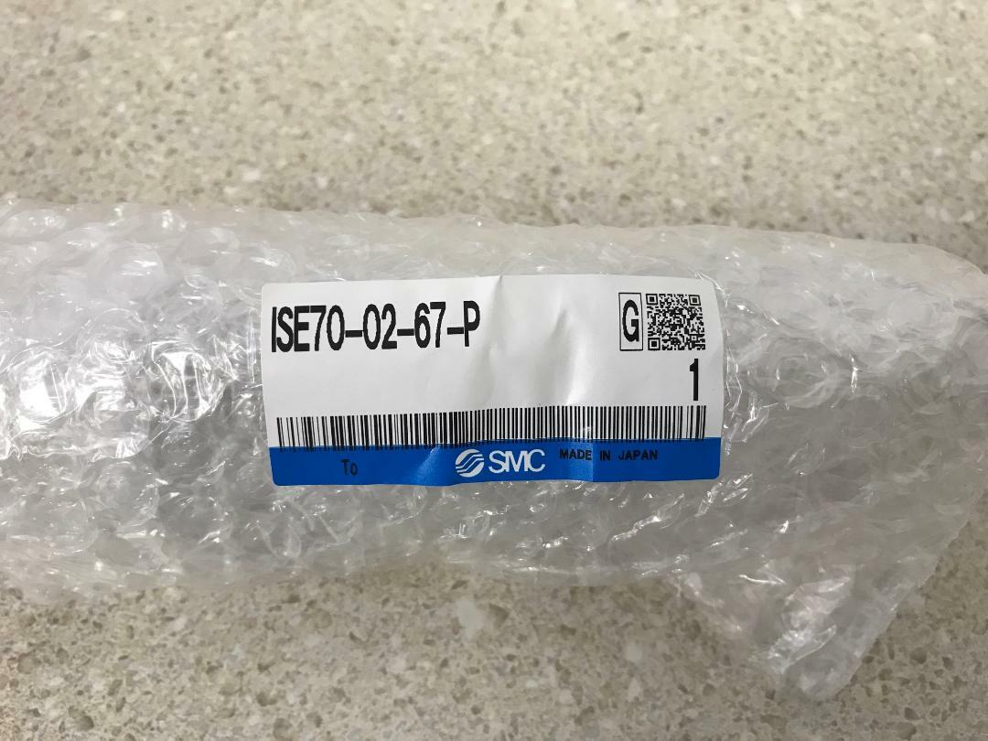 SMC ISE70-02-67-P Pressure Switch NEW