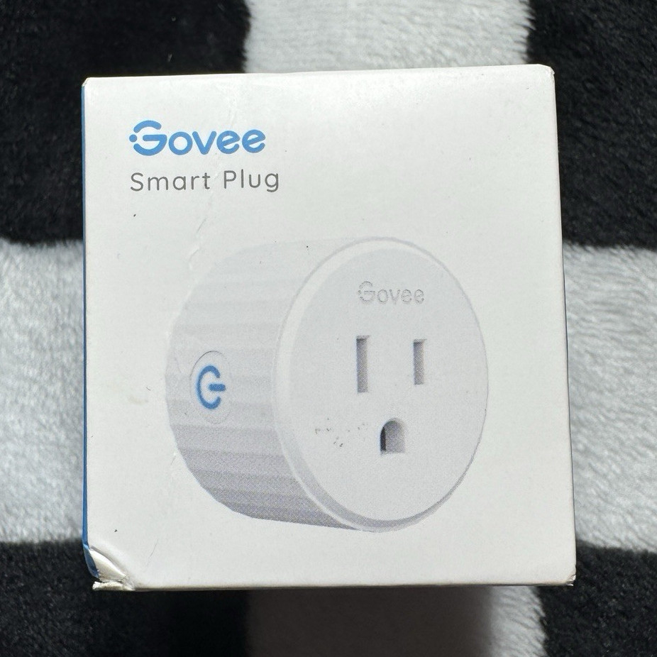 Govee Smart Plug H5083 Wi‑Fi/Bluetooth App-Controlled Timer 120V White