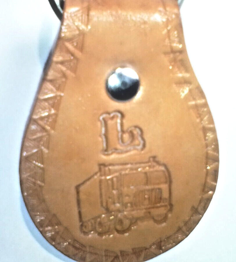 Leather key Fob - Semi-Tractor-Trailer +  UR letter "L"  w/a simple border.  **