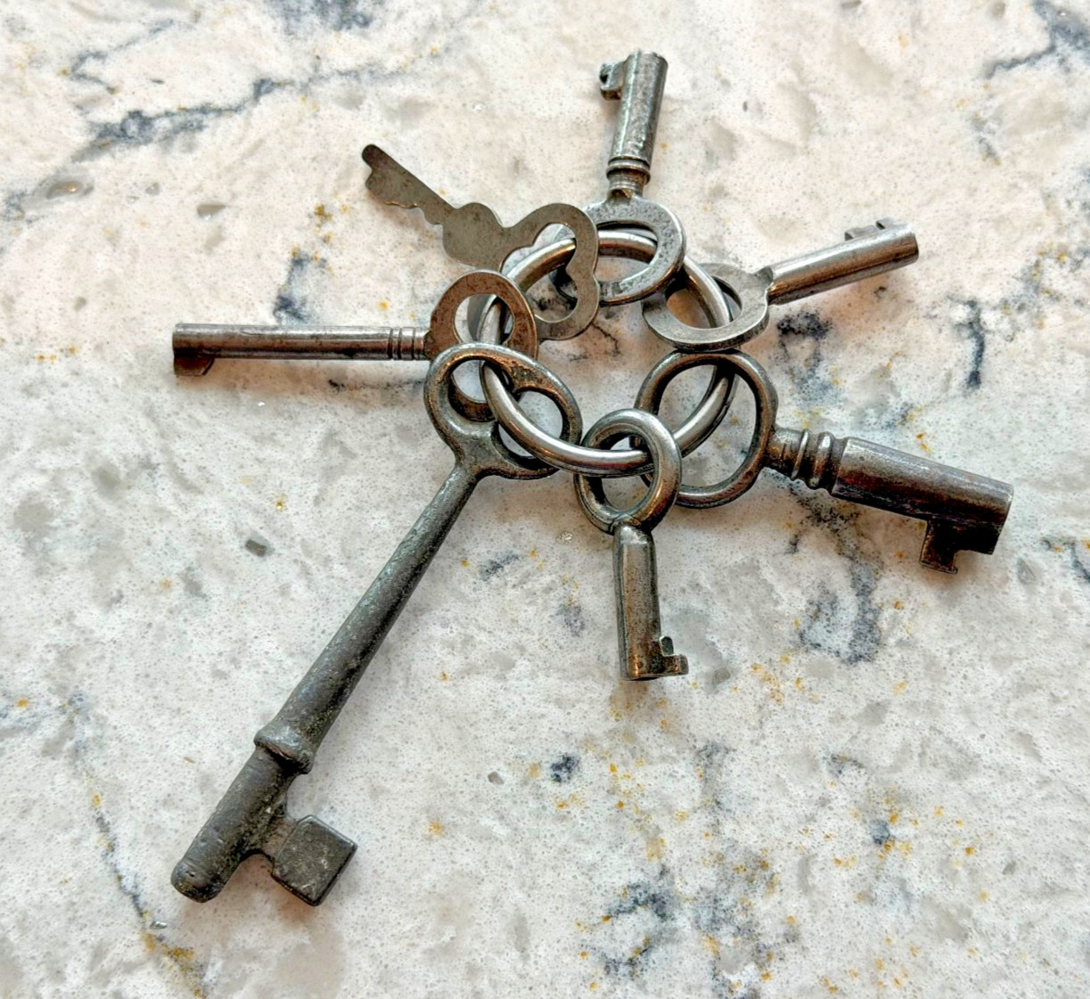 Lot of 7 Antique Assorted Skeleton & Clock/Furniture Keys - Eagle Lock Co & More
