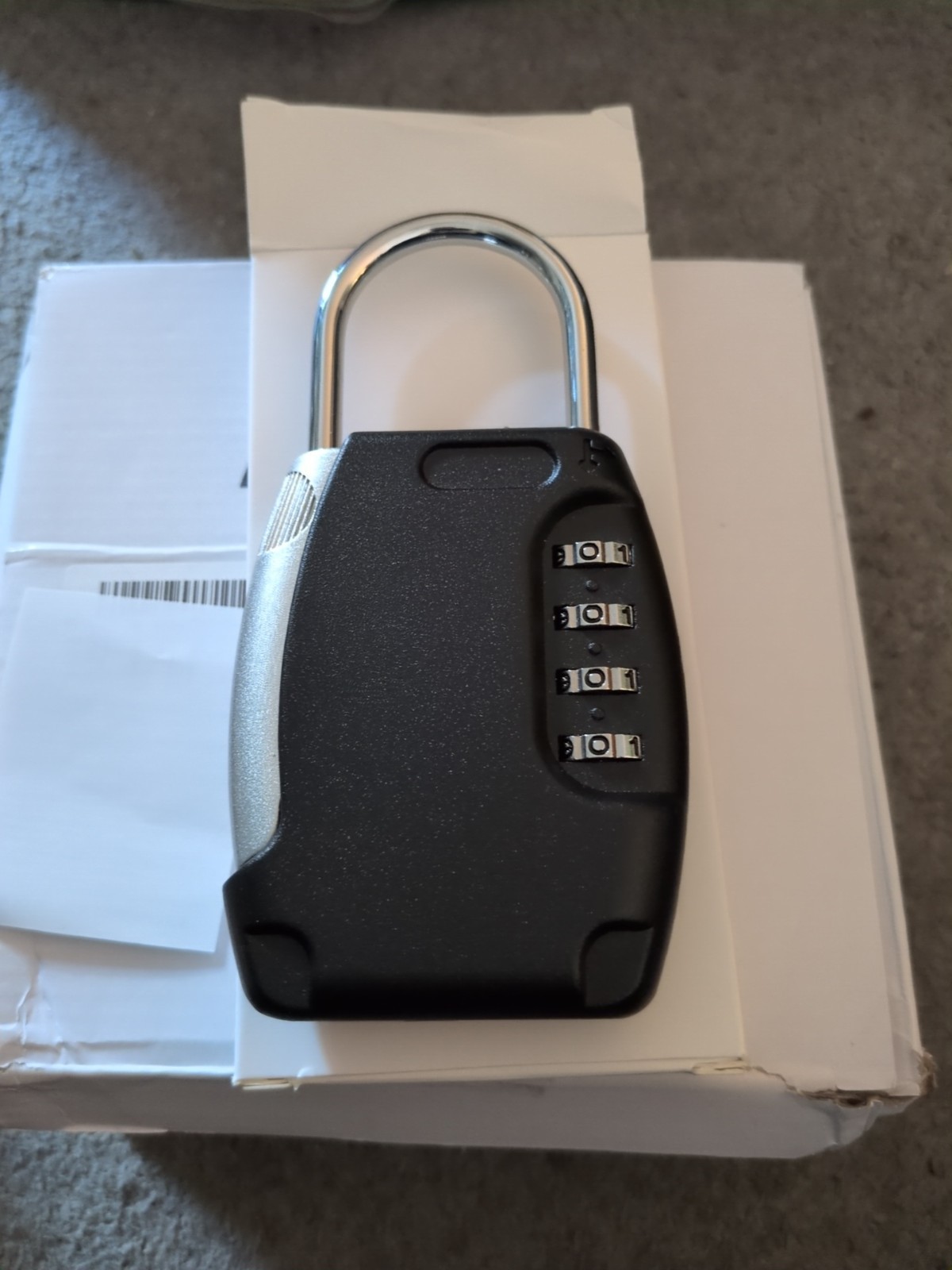 Weather-Resistant Real Estate Lock AceOrbit Portable Combination Lock Box