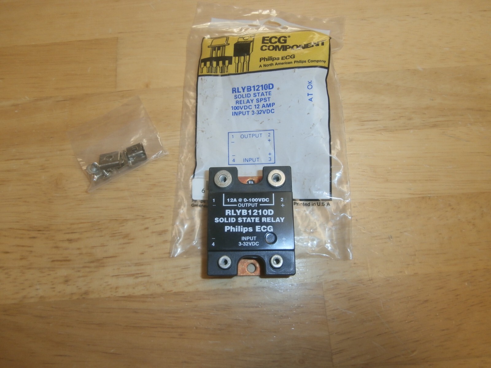 ECG RLYB1210D SOLID STATE RELAY SPST 12A INPUT:3-32VDC, =RS3-1D12-41M,NOS