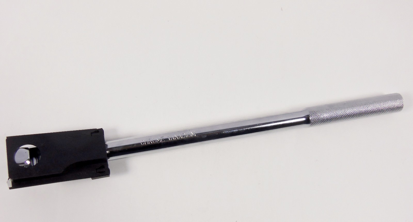 Chrome-Vanadium 1/2" x 19" Breaker Bar -Socket, Torque-Mechanic