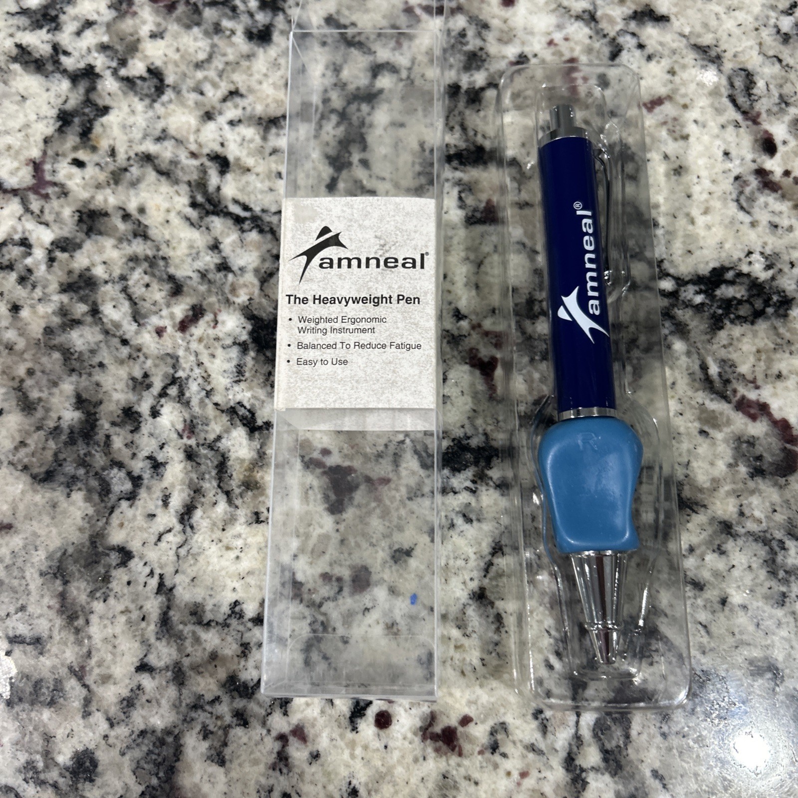 The Pencil Grip Heavyweight Pen Blue Exterior - TPG-651