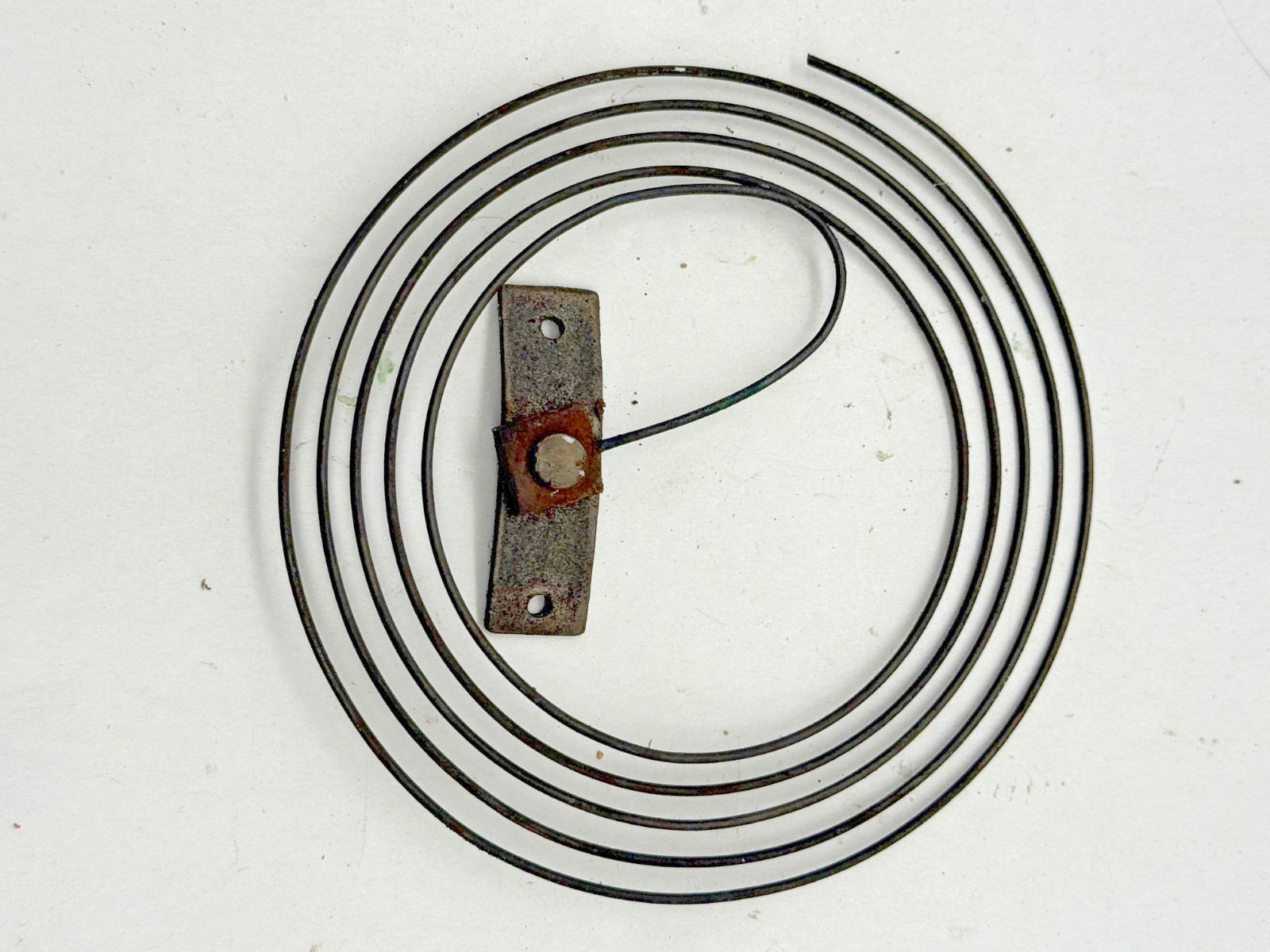 Gong Wire and Base Round 4 5/8"  (CM12-8329)